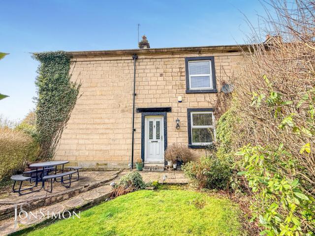 House for rent in Summerseat, Bury
