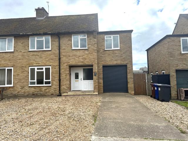 House for rent in Moreton Hall, Chedburgh