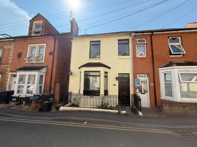 House for rent in Yeovil, Somerset