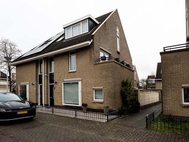 Woning te huur in Charlois, Rotterdam