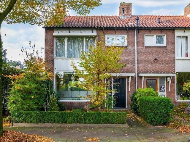 Woning te huur in Stratum, Noord Brabant