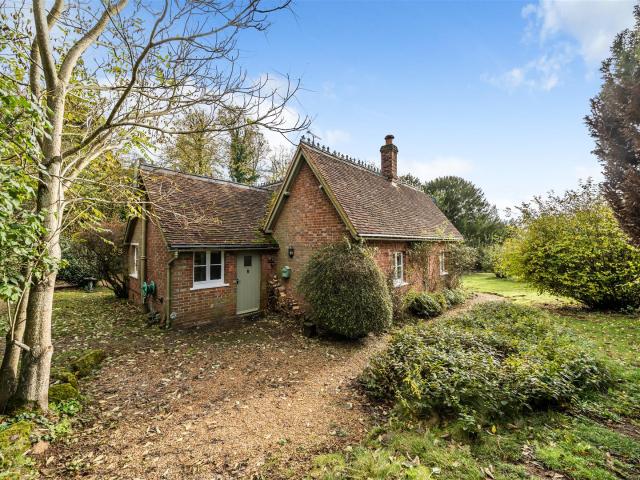 House for rent in Seale, Guildford