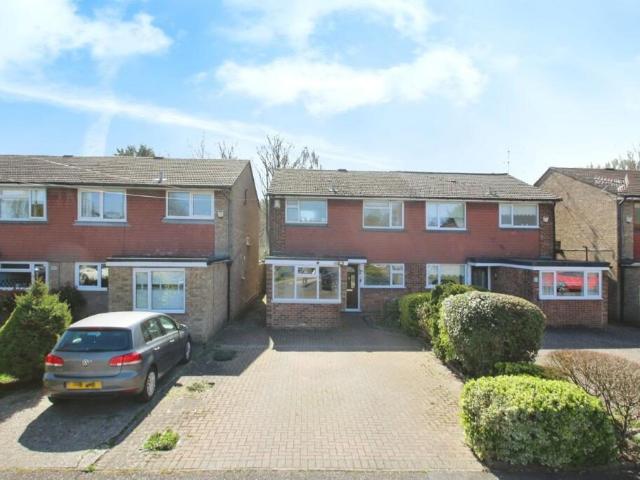 House for rent in Yiewsley, Greater London