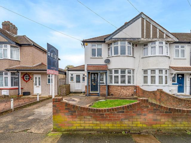 House for rent in Petts Wood, Greater London