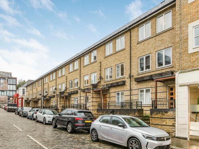 House for rent in Isle Of Dogs, Greater London