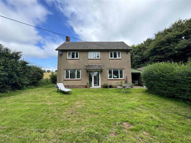 House for rent in North Town, Rumwell