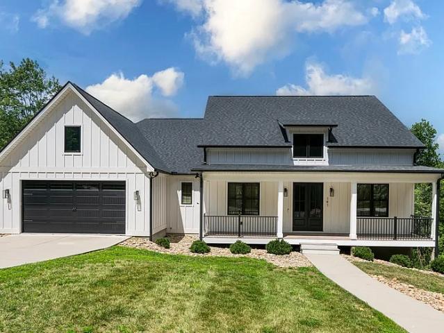 House for rent in Flat Rock