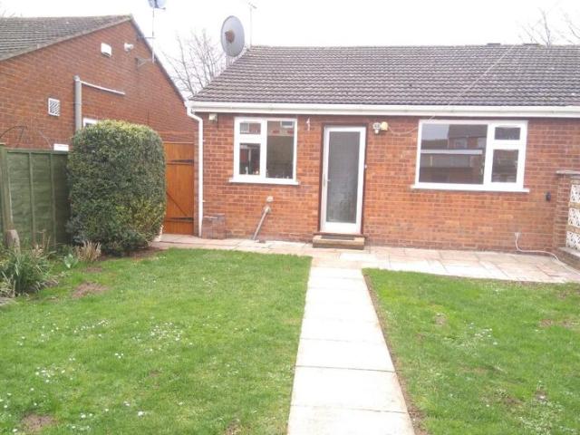 House for rent in Clifford Park, West Midlands