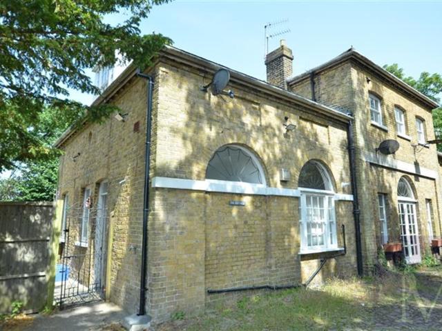 House for rent in Chigwell, Epping