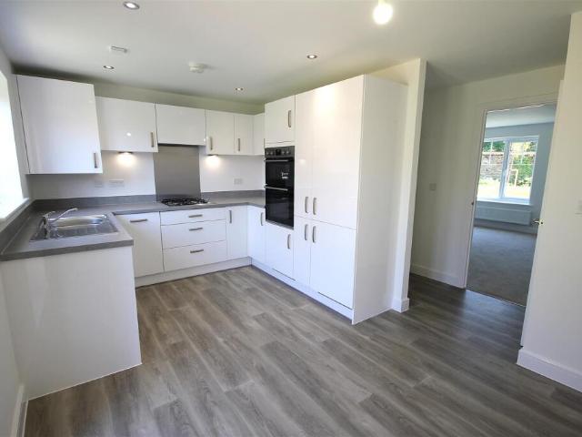 House for rent in Knowsley, Stockbridge Village