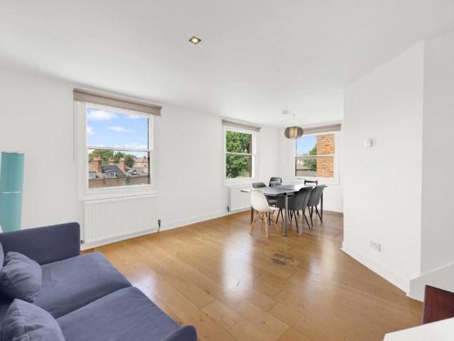 House for rent in Tufnell Park, Greater London