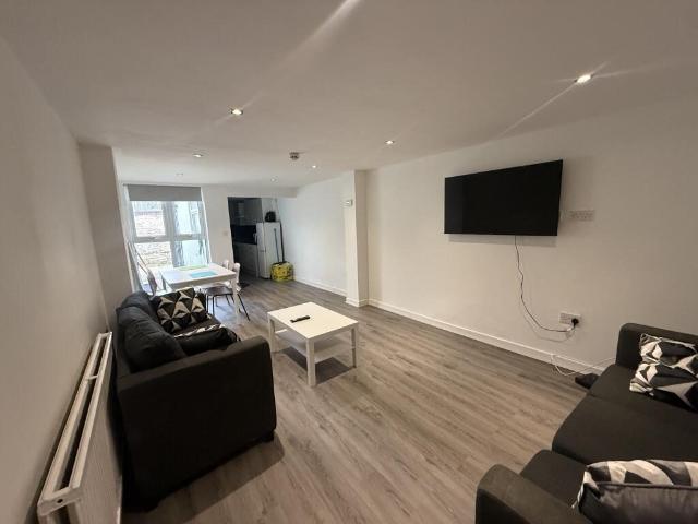 House for rent in Old Lenton, Haddon