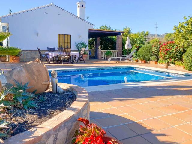 Casa en alquiler en La Axarquía, Andalucía