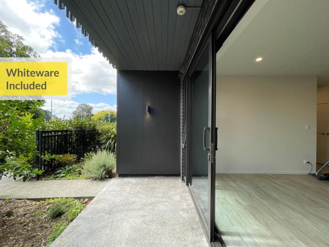 House for rent in Point England