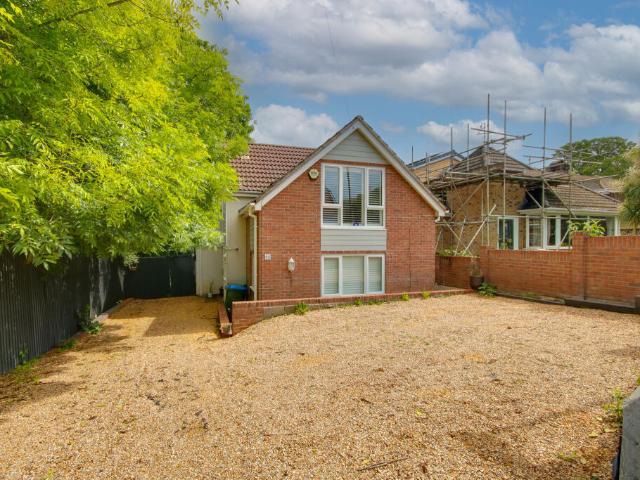 House for rent in Itchen, City Of Southampton