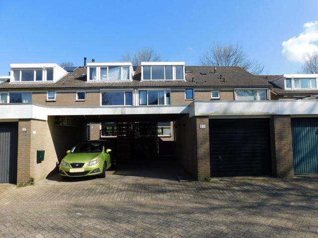 Woning te huur in Linquenda, Nieuw-vennep