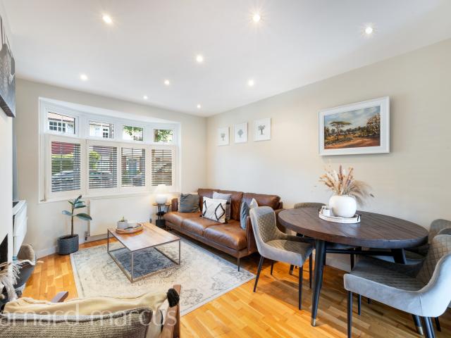 House for rent in Summerstown, Greater London