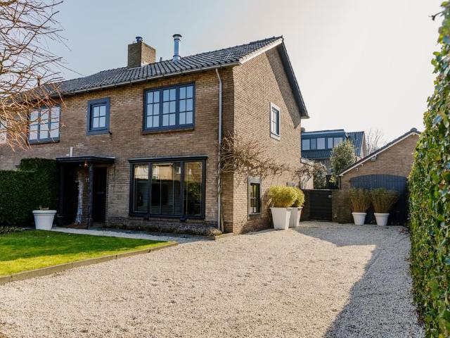 Woning te huur in Laren, Noord Holland