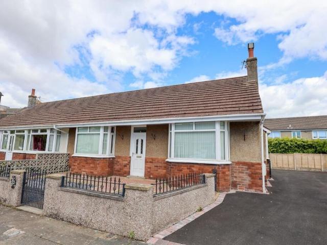House for rent in Bare