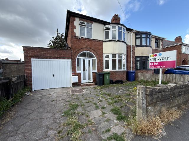 House for rent in Dixons Green, West Midlands