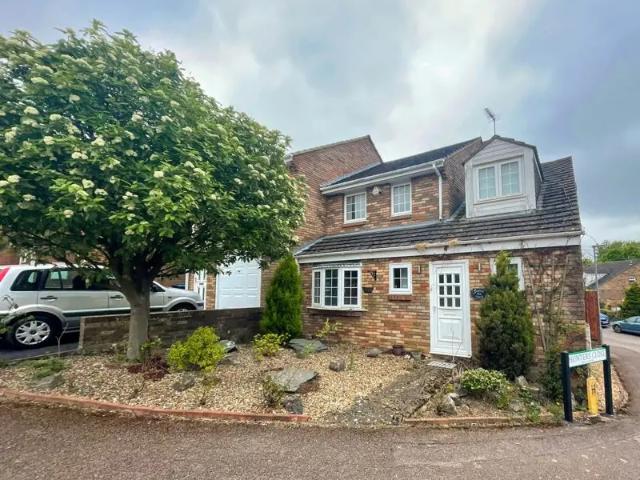 House for rent in New Mill, Pouchen End