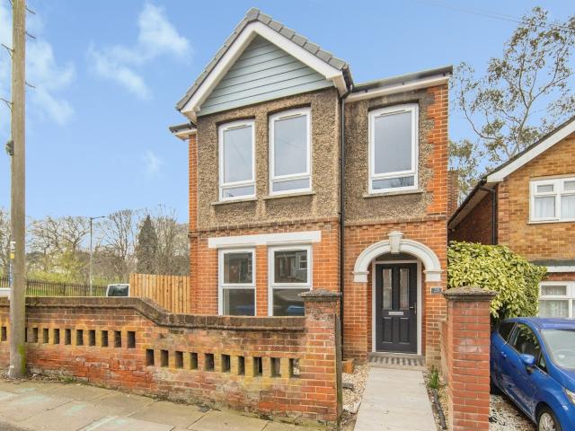 House for rent in Key Street, Suffolk