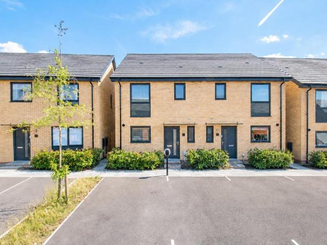 House for rent in Whitehouse, Old Wolverton