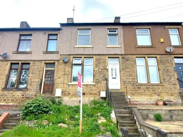 House for rent in Paddock, Milnsbridge