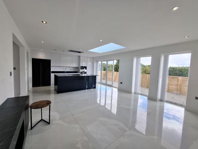 House for rent in Pouchen End, Hertfordshire