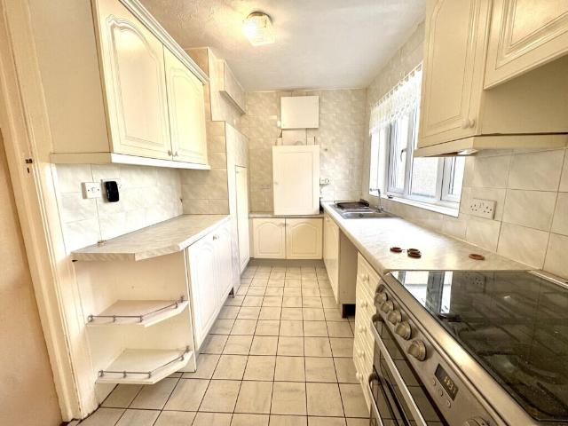 House for rent in Ickenham, Greater London