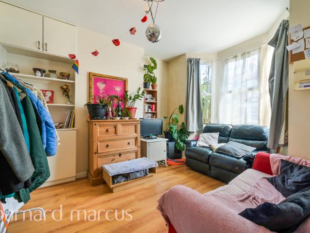 House for rent in Furzedown, Greater London
