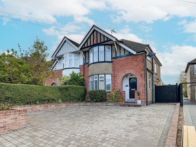 House for rent in Southdown, St Albans