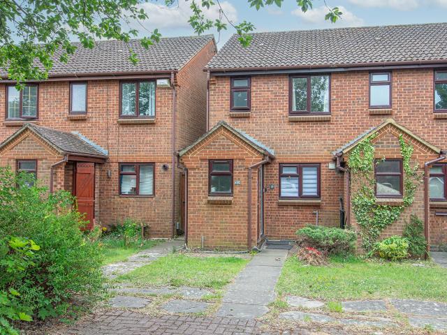 House for rent in Fretherne, Hertfordshire