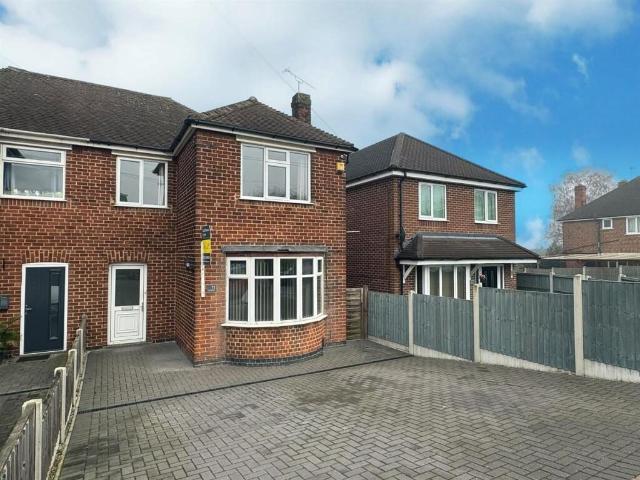 House for rent in Littleover, East Midlands