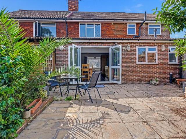 House for rent in Lower Halliford, Surrey
