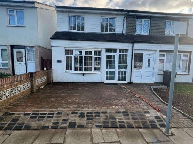 House for rent in Hockwell Ring, Leagrave