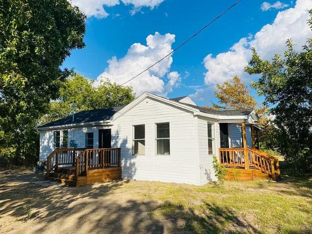 House for rent in Honey Grove