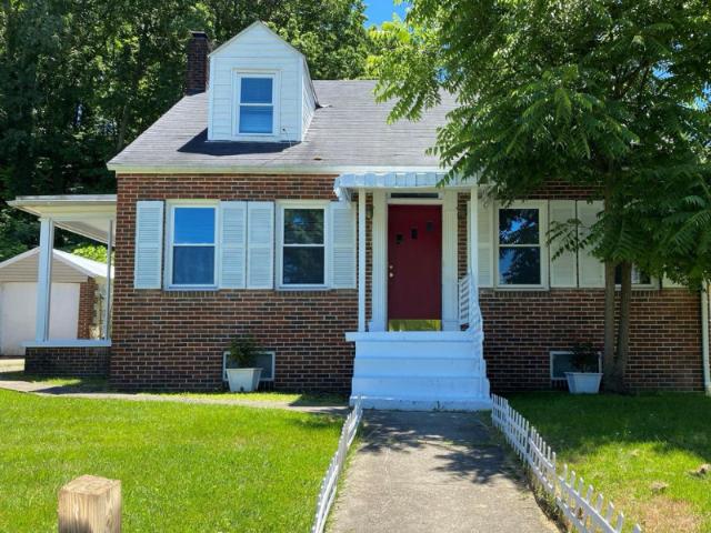 House for rent in Huntington