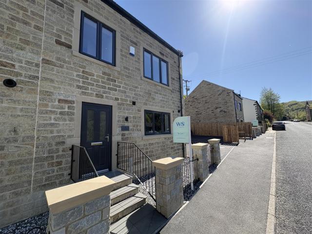 House for rent in Hebden Royd, Cragg Vale