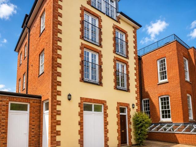 House for rent in Hampshire