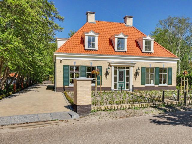 Woning te huur in Ouddorp, Zuid Holland