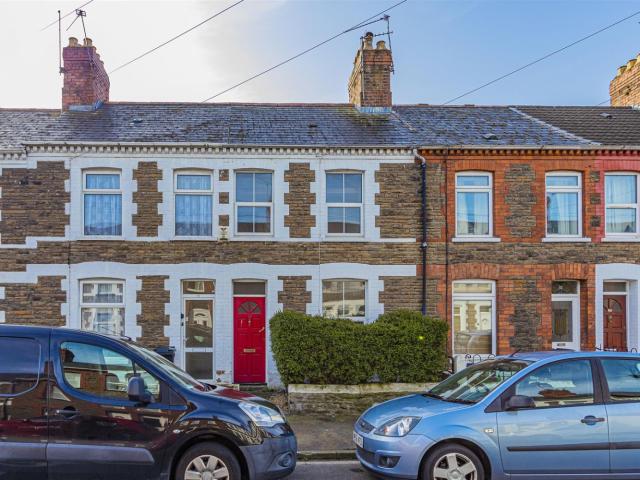 House for rent in Plasnewydd, Falcon Lodge