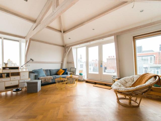 Woning te huur in Burgwallen-Nieuwe Zijde, Amsterdam