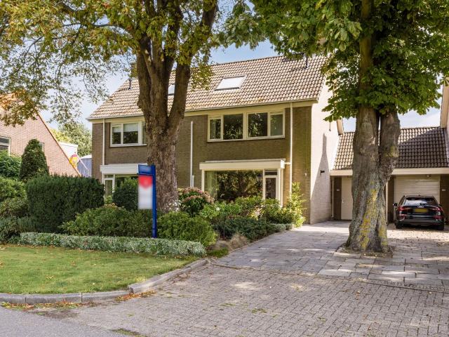 Woning te huur in Kethel, Schiedam