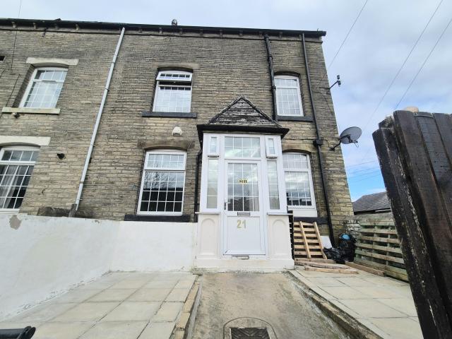 House for rent in Halifax, Calderdale