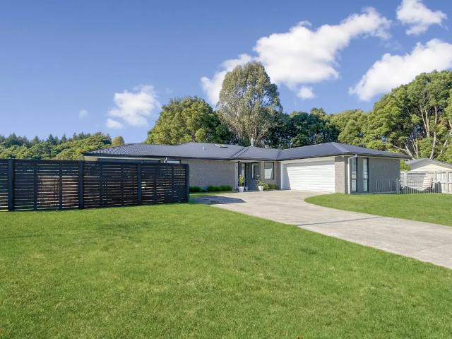 House for rent in Kinloch, Waikato