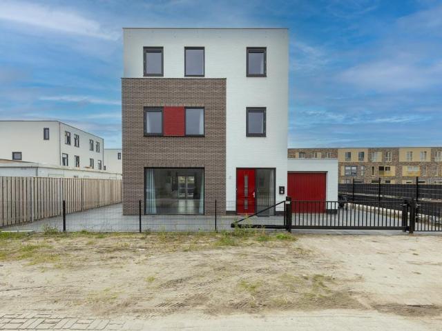 Woning te huur in Warande, Lelystad