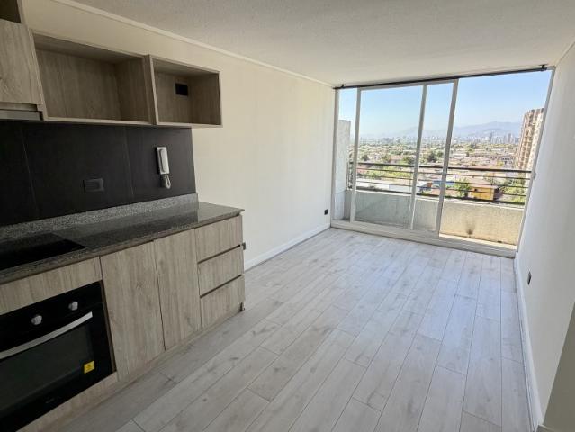 Casa en arriendo en La Cisterna, Metropolitana