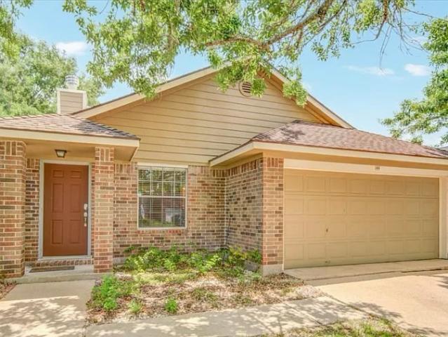 House for rent in Lake Jackson