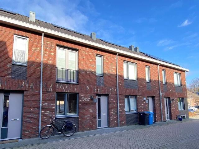 Woning te huur in Voordijkshoorn, Delft